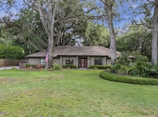 1215 Palm Dr, Saint Johns, FL 32259