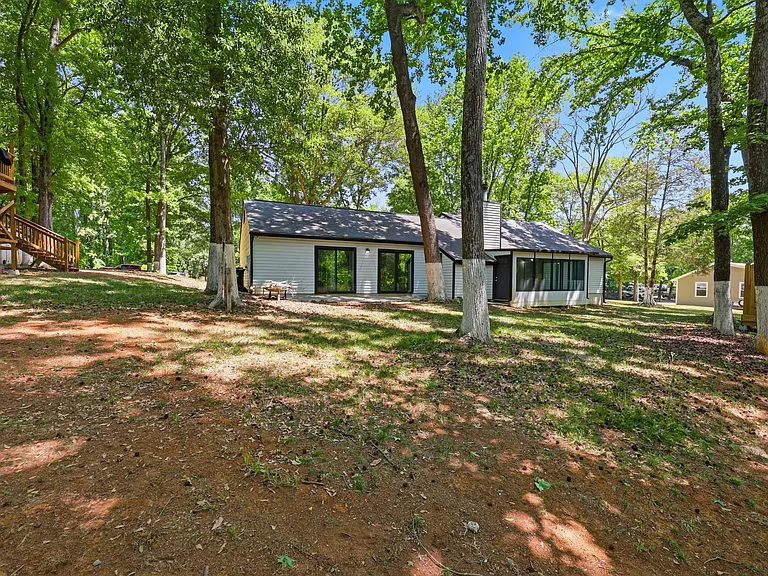 6123 Unity Ln NW — Photo 29