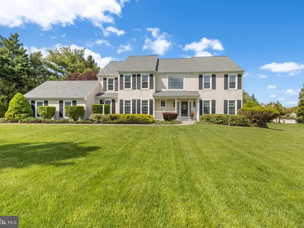 1407 Westgate Dr, Phoenixville, PA 19460