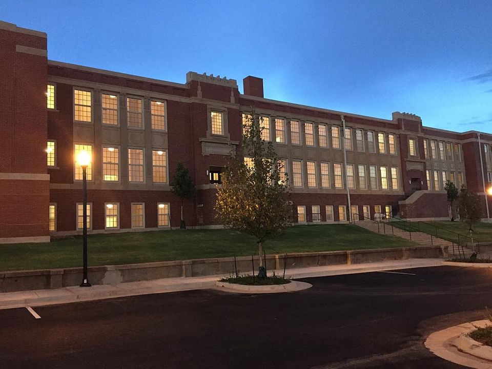 1st image of 600 N High Ave