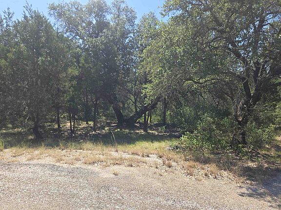 3rd image of 808 Pinkerton Loop