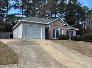 7121 Vinings Ct, Columbus, GA 31907