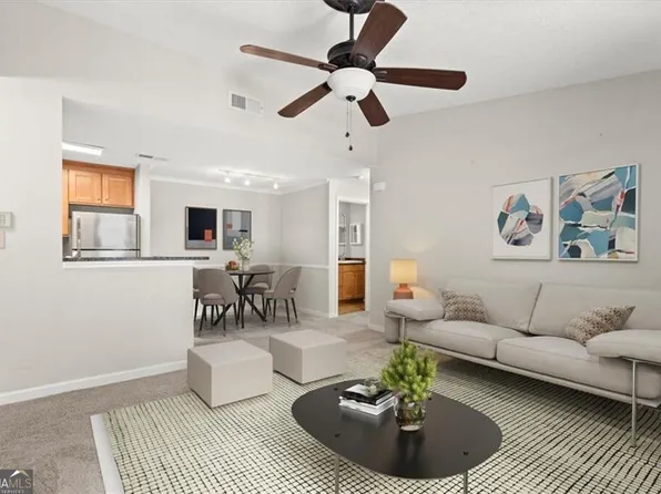 534 Granville Ct, Sandy Springs, GA 30328