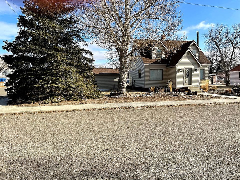 Corner view house