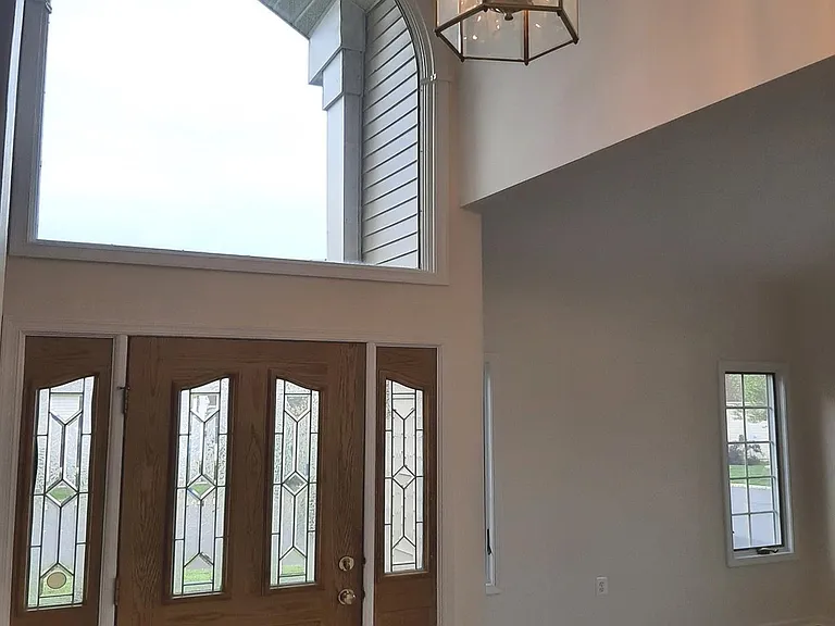 52 Westminster Dr — Photo 6