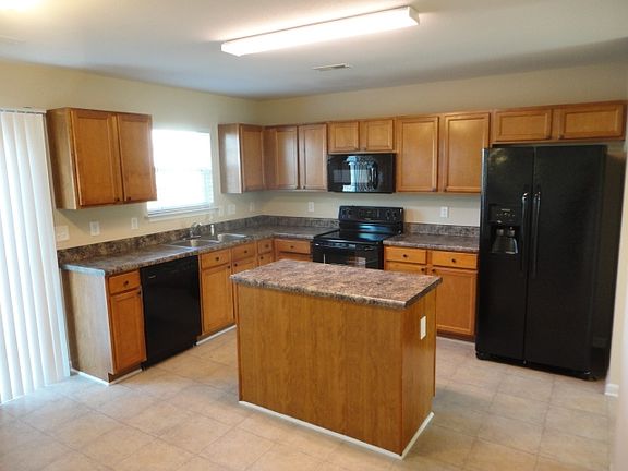 5th image of 3627 Sweet Birch Dr