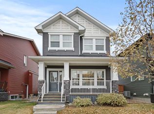 412 E Evanston Way NW, Calgary, AB T3P 0P8