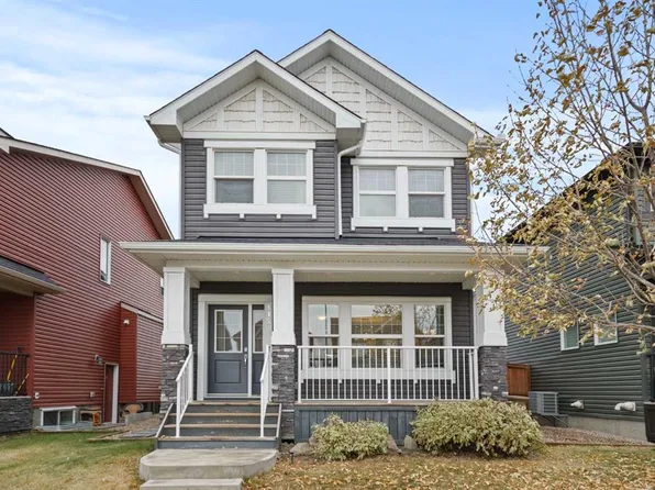 412 E Evanston Way NW, Calgary, AB T3P 0P8