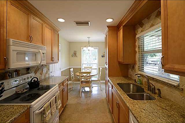 1st image of 4241 NE Cheri Dr