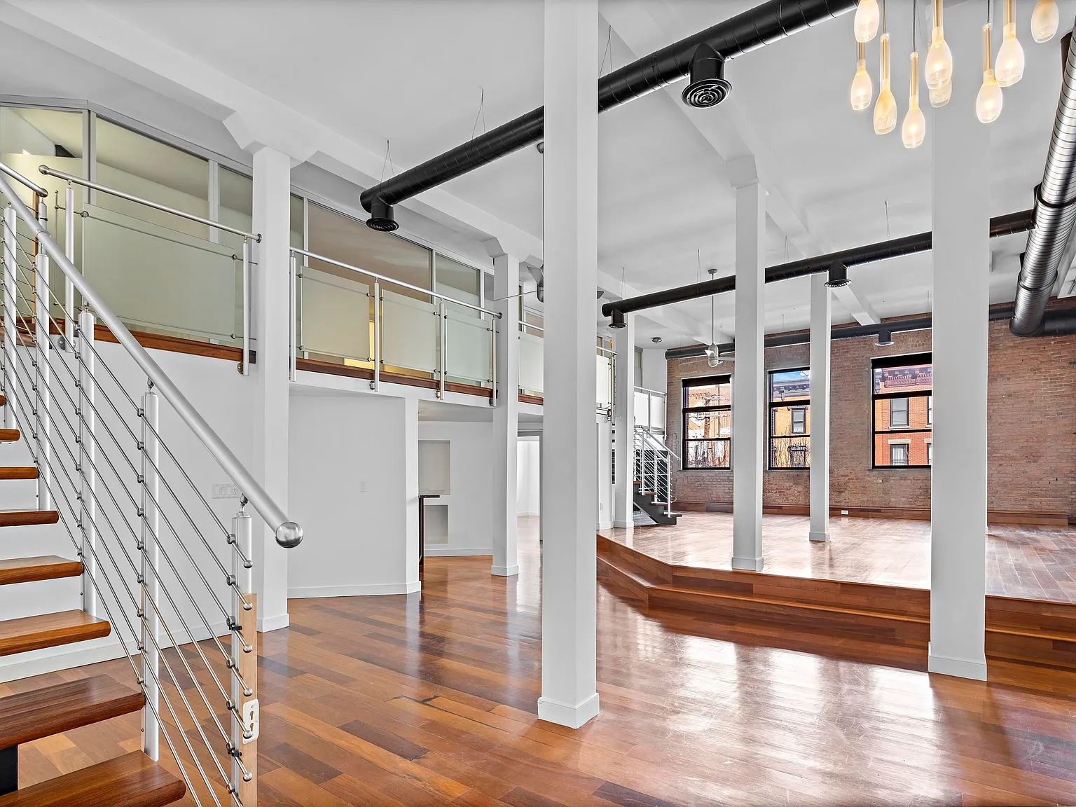 Wells Fargo Lofts — Photo 1