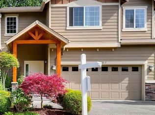 17110 NE 95th St #2, Redmond, WA 98052