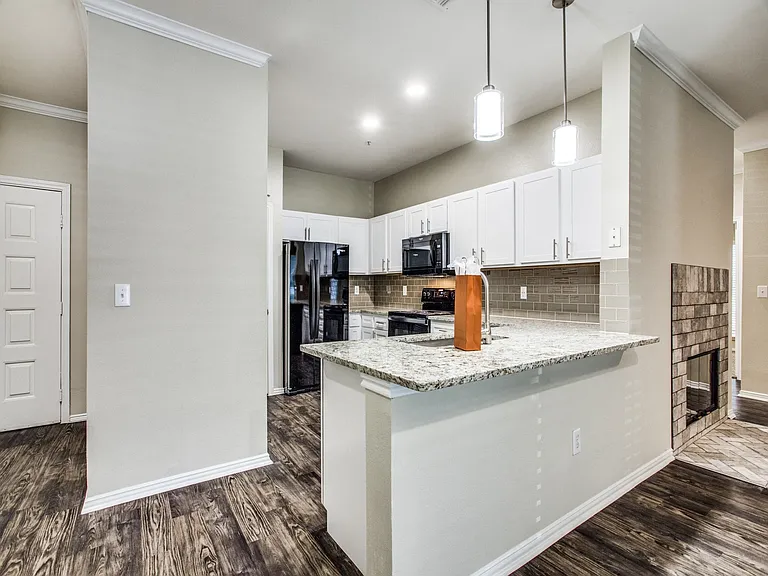 Palomino Pearl (Home Interior Style)