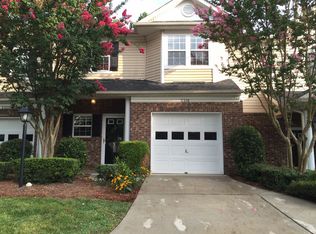 5318 Johnston Mill Ct, Charlotte, NC 28269