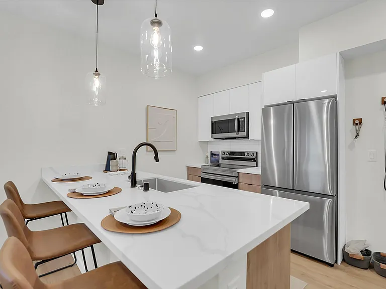 The Meadowlark Apartments — Photo 18