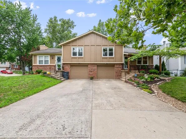 13860 S Darnell St, Olathe, KS 66062