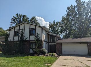1319 Redbud Pl, Lorain, OH 44053