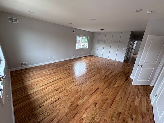 2nd image of 7381 Hylan Blvd #2