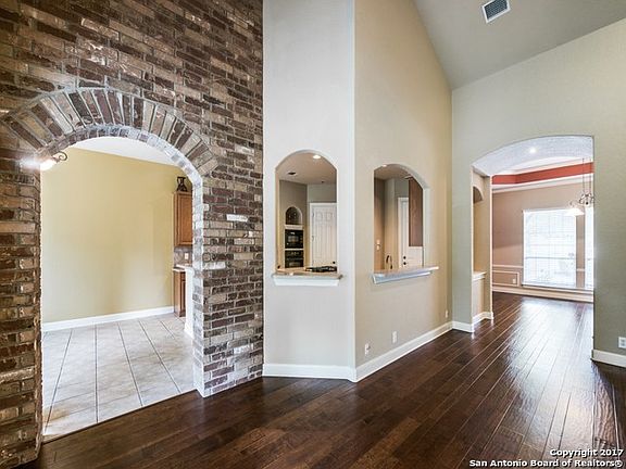 4th image of 7514 Moss Brook Dr