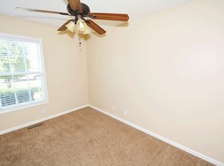 3860 Benjamin Dr, Clarksville, TN 37040