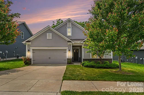 141 Hanks Bluff Dr Photo 1