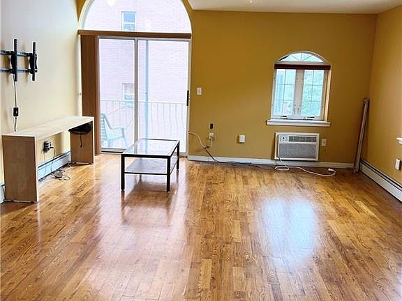 3rd image of 58-11 43rd Ave #2A