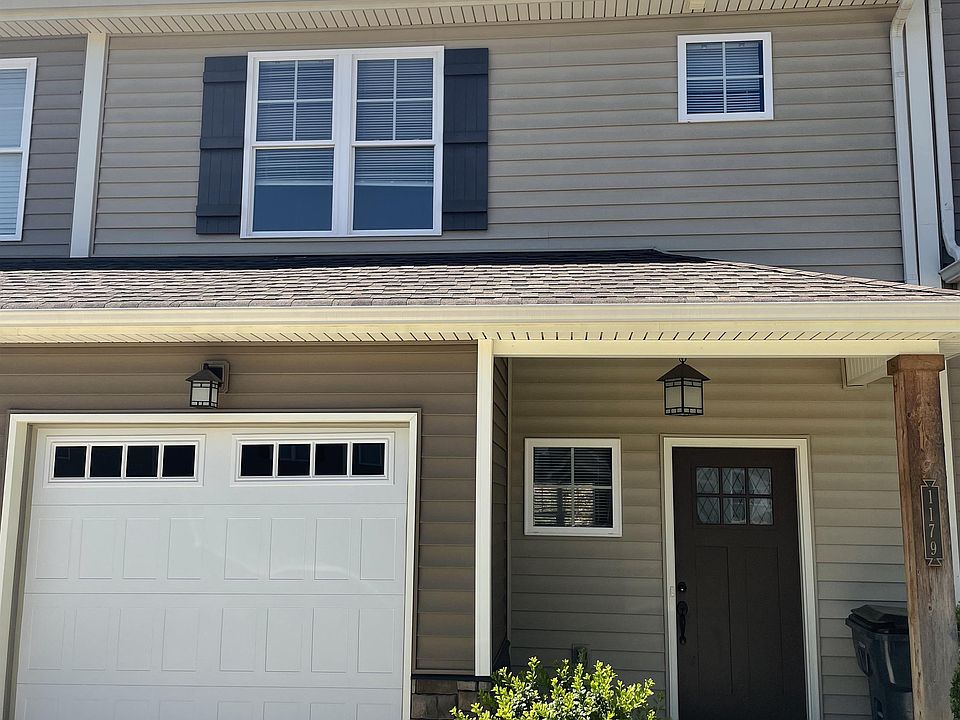 1st image of 1179 Commonwealth Cir #1