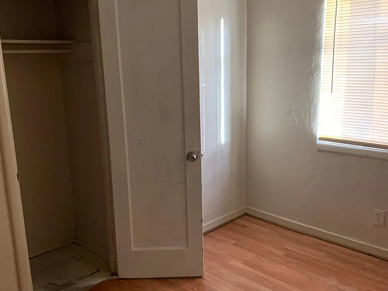 109 Maple St — Photo 5