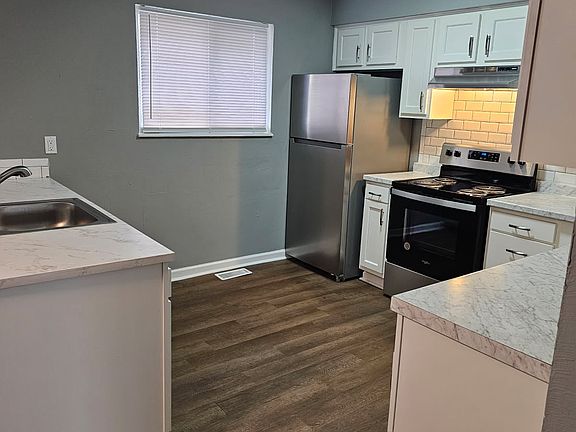 2nd image of 6851 Wayne Estates Blvd #6889M