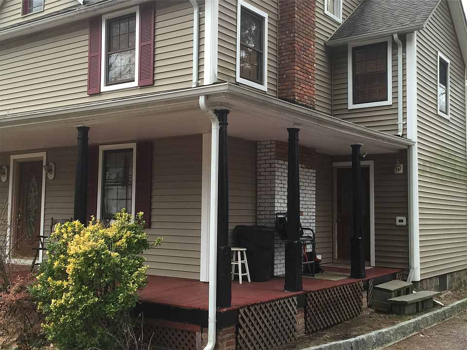 2nd image of 37 Pascack Rd