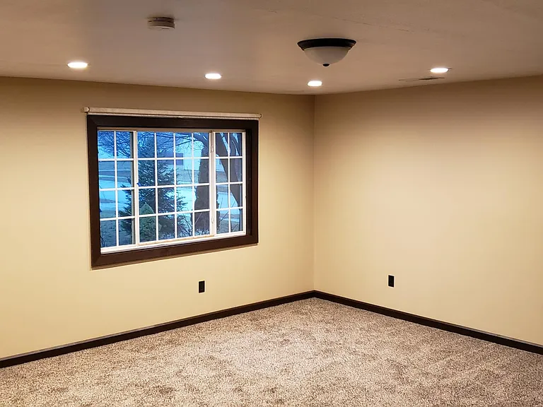 3409 Mechanicsburg Dr — Photo 46