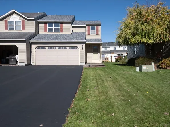 6407 Fantail Ln, Cicero, NY 13039