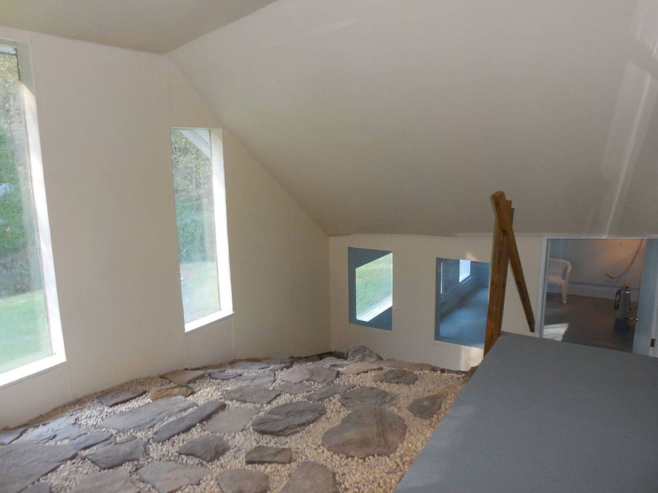 40th image of this home