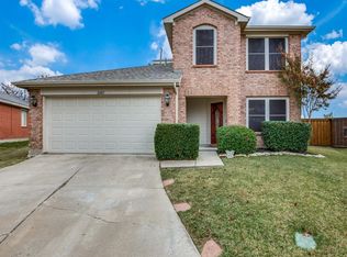 2401 Eastborne Dr, Little Elm, TX 75068