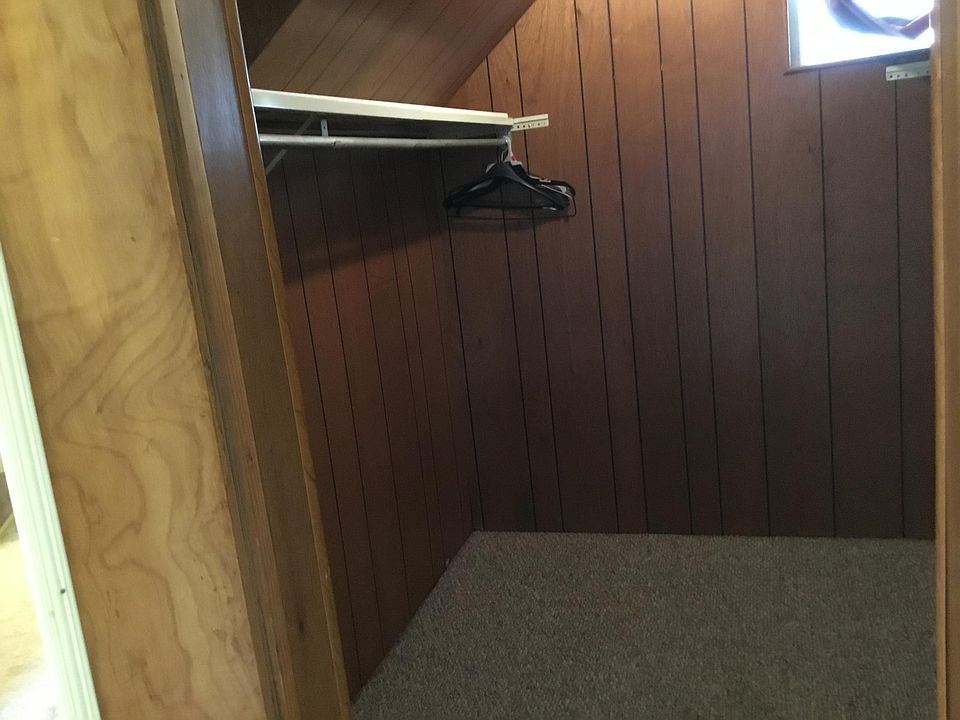 1st image of 248 W 21st St