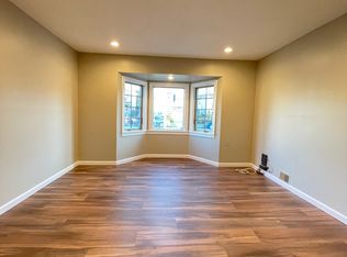 8 Purdue Ct #1R, Staten Island, NY 10314