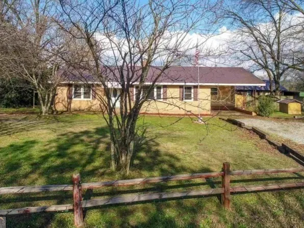 4335 Old Elbert Rd, Royston, GA 30662