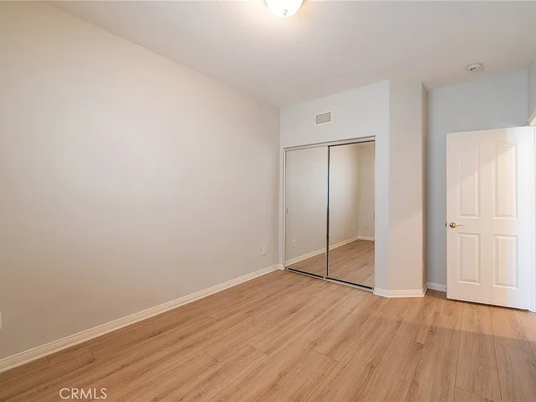 6267 Pacific Pointe Dr — Photo 28