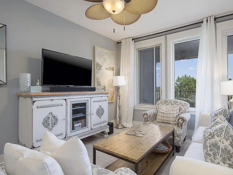 9300 Baytowne Wharf Blvd #527 — Photo 9