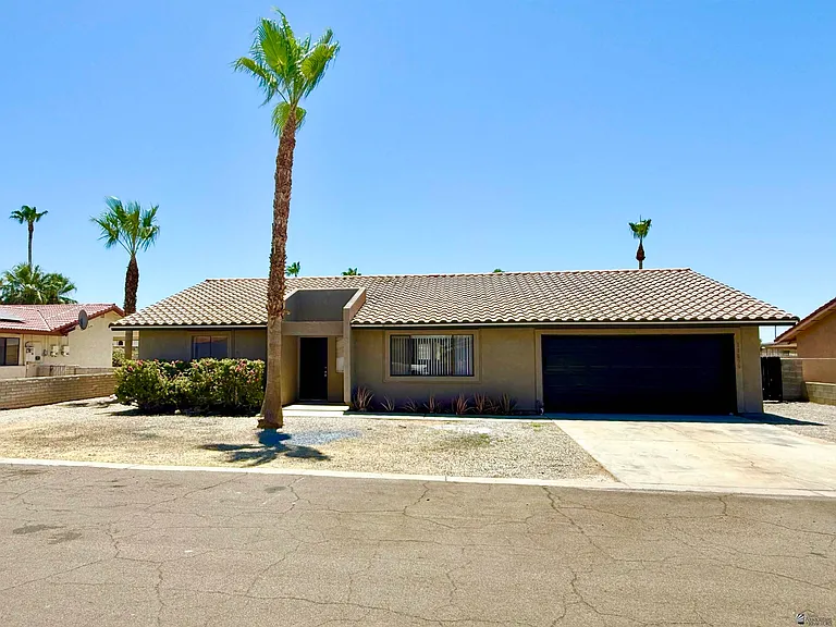 11879 E Via Loma Vis — Photo 1