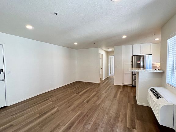 5th image of 3795 Georgia St APT 301