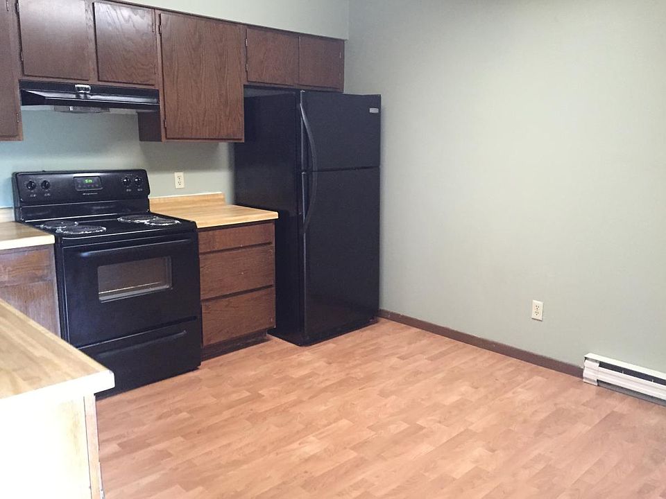 1st image of 2521 Harvey Dr APT 1