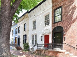 1027 30th St NW, Washington, DC 20007