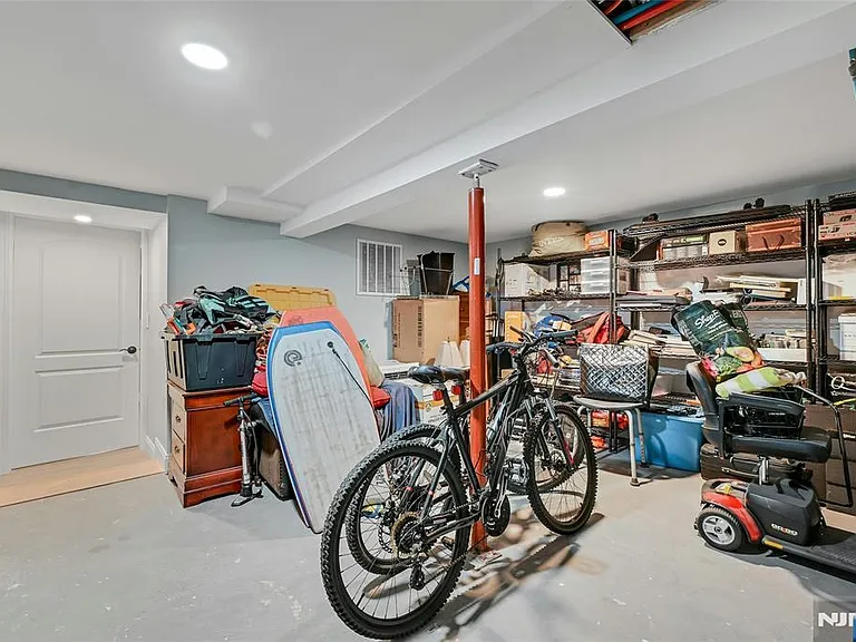 40 Scott Ter — Photo 38