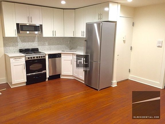 4th image of 2165 23rd St #2