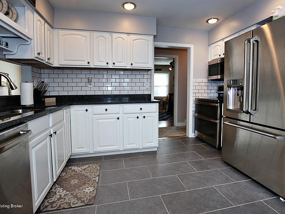 Mount Vernon Kitchen 2