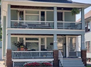 1518 Victoria Ave, Lakewood, OH