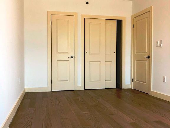 4th image of 62-98 Woodhaven Blvd #5H