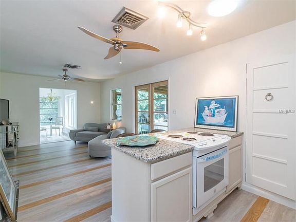 3rd image of 5281 Damariscotta Pl