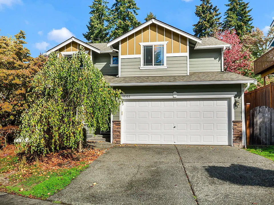 18302 8th Ave SE