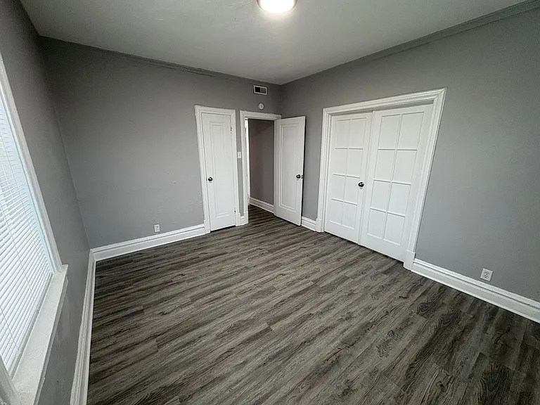 5345 Cabanne Ave — Photo 67